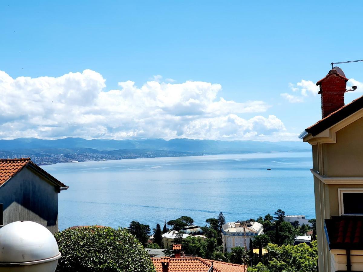 Charming Hill Apartment Opatija Exterior photo