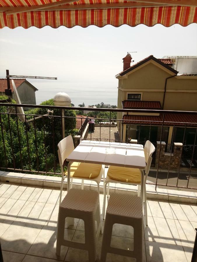 Charming Hill Apartment Opatija Exterior photo