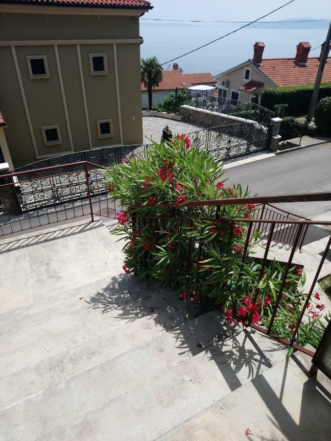 Charming Hill Apartment Opatija Exterior photo