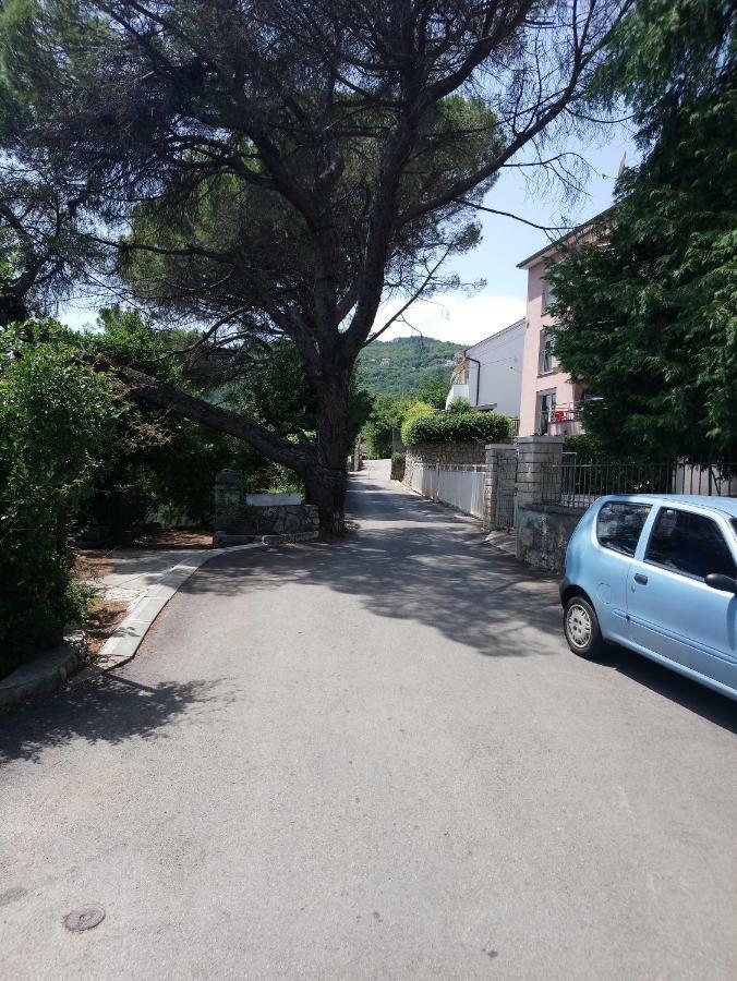 Charming Hill Apartment Opatija Exterior photo